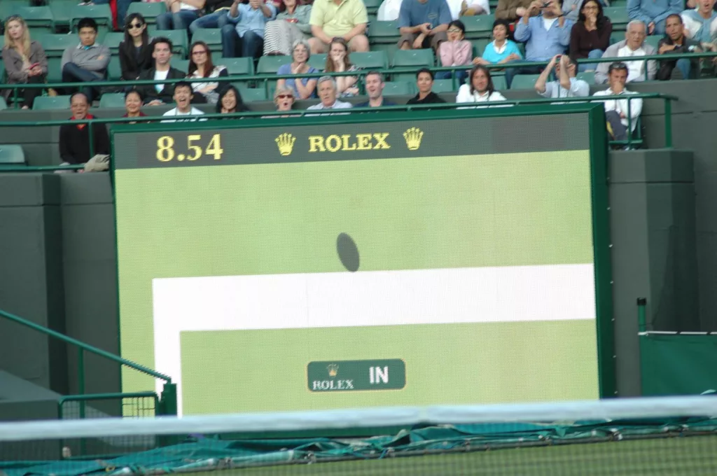 File:The decision of In or Out with the help of Technology at Wimbledon.jpg - Image of Technology, "